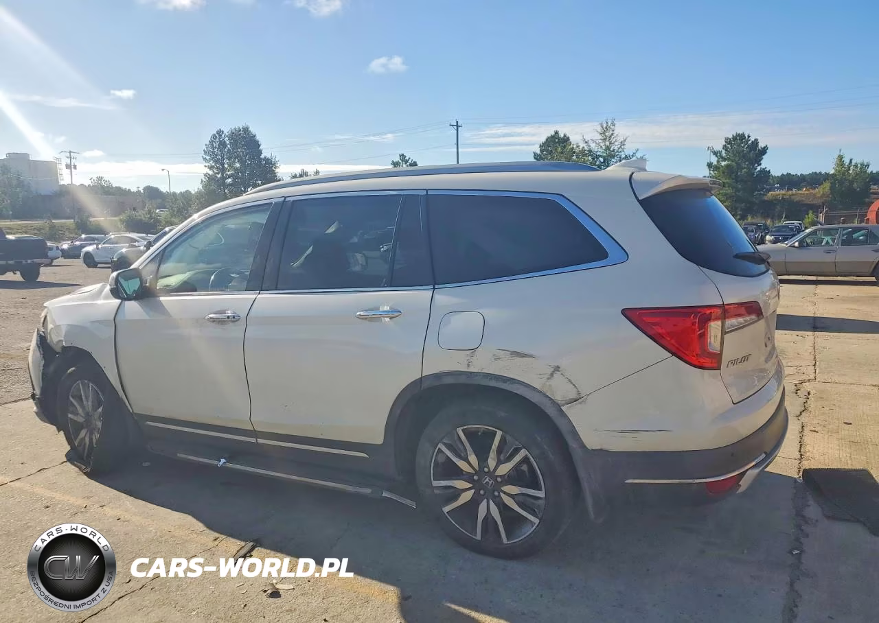 2019 Honda Pilot Touring VIN:5FNYF6H91KB017644 - 2