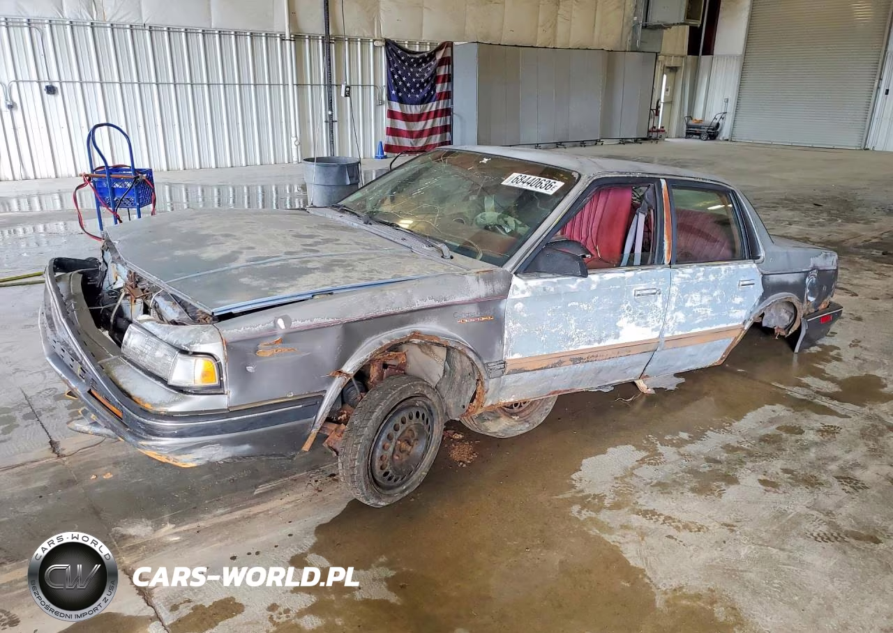 1992 Oldsmobile Cutlass Ciera Base