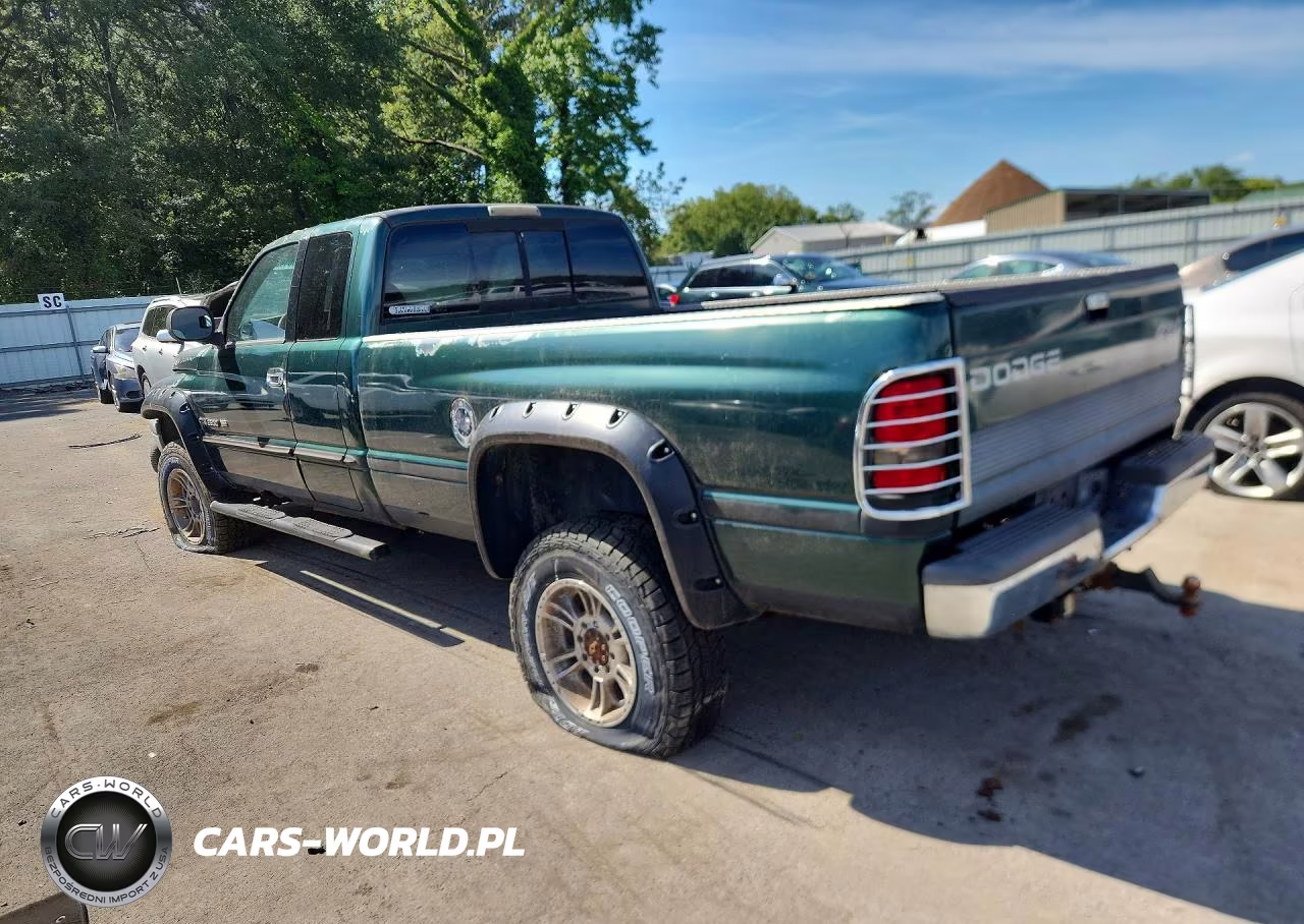 2002 Dodge Ram 2500 VIN:1B7KF23Z3YJ164197 - 2