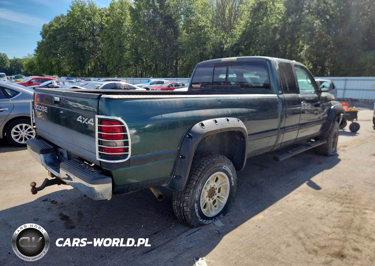 2002 Dodge Ram 2500 VIN:1B7KF23Z3YJ164197 - 3