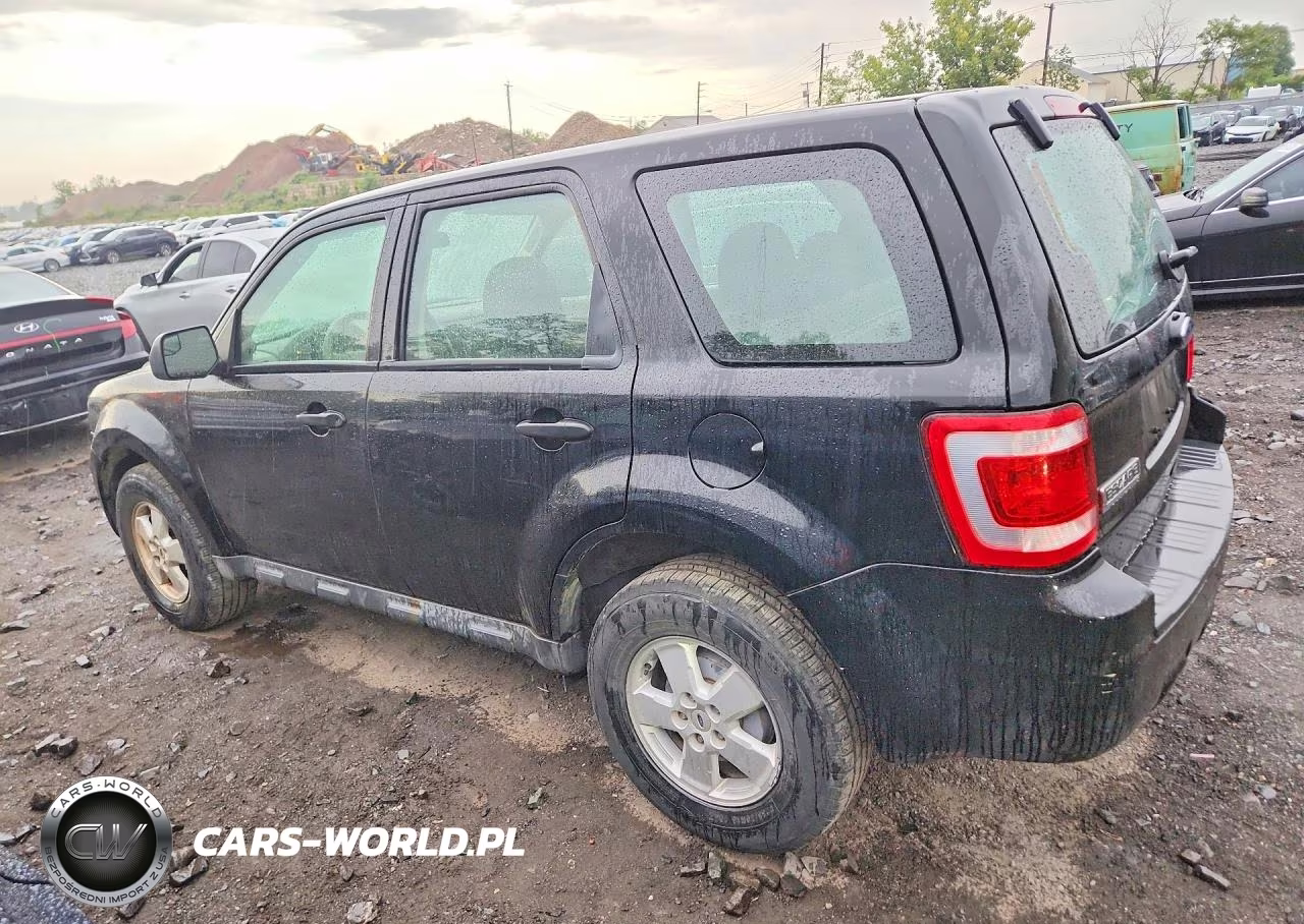 2010 Ford Escape Xls VIN:1FMCU9C74AKB41878 - 2