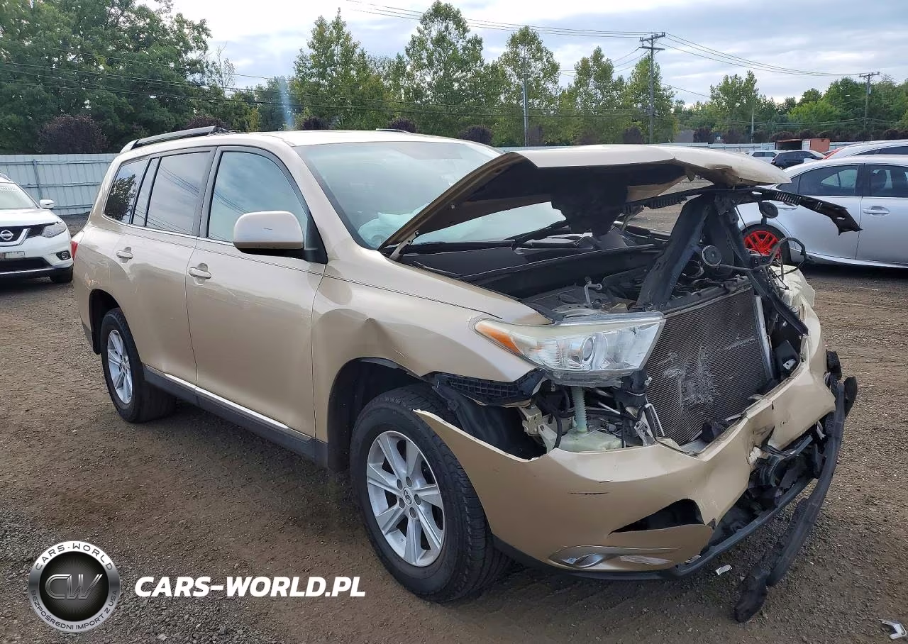 2011 Toyota Highlander Base VIN:5TDBK3EH5BS042831 - 4