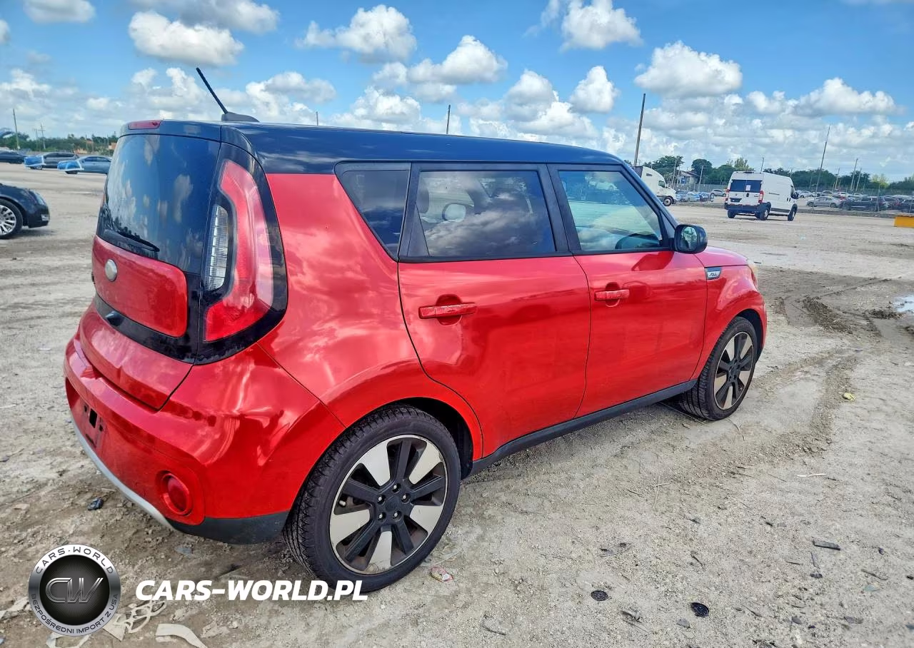 2018 Kia Soul + VIN:KNDJP3A54J7575660 - 3