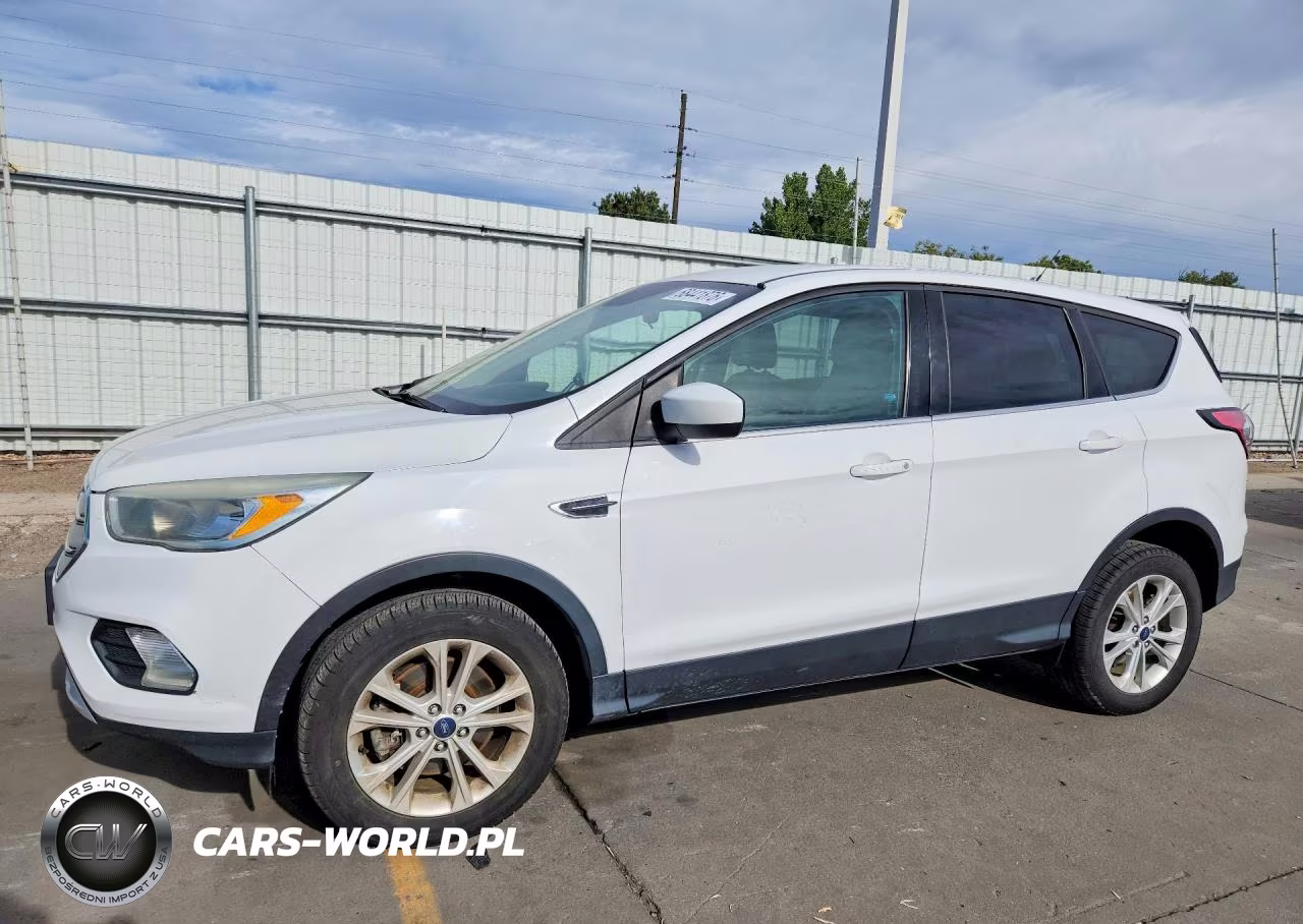 2017 Ford Escape Se VIN:1FMCU9GD9HUC34474 - 1