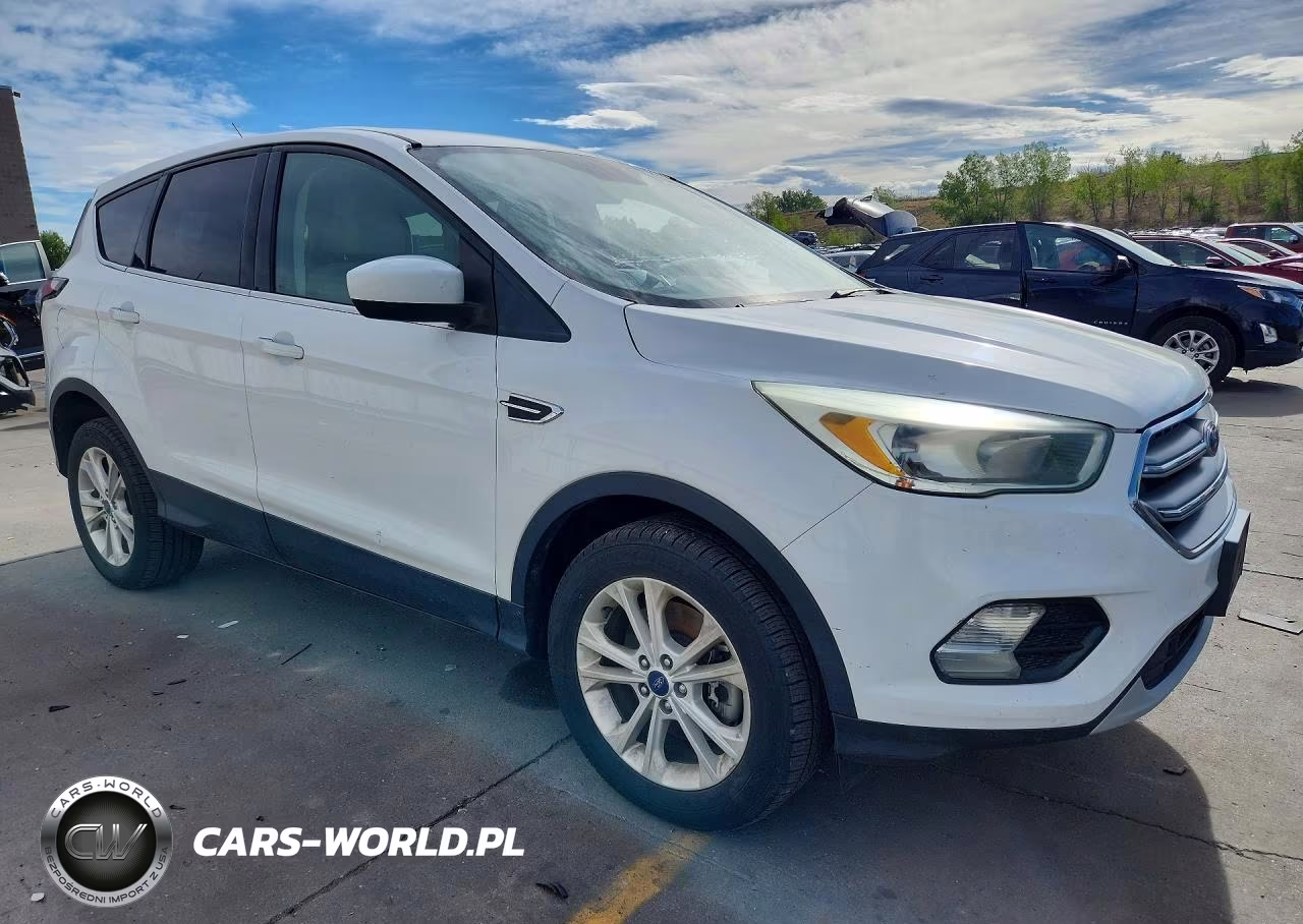 2017 Ford Escape Se VIN:1FMCU9GD9HUC34474 - 4