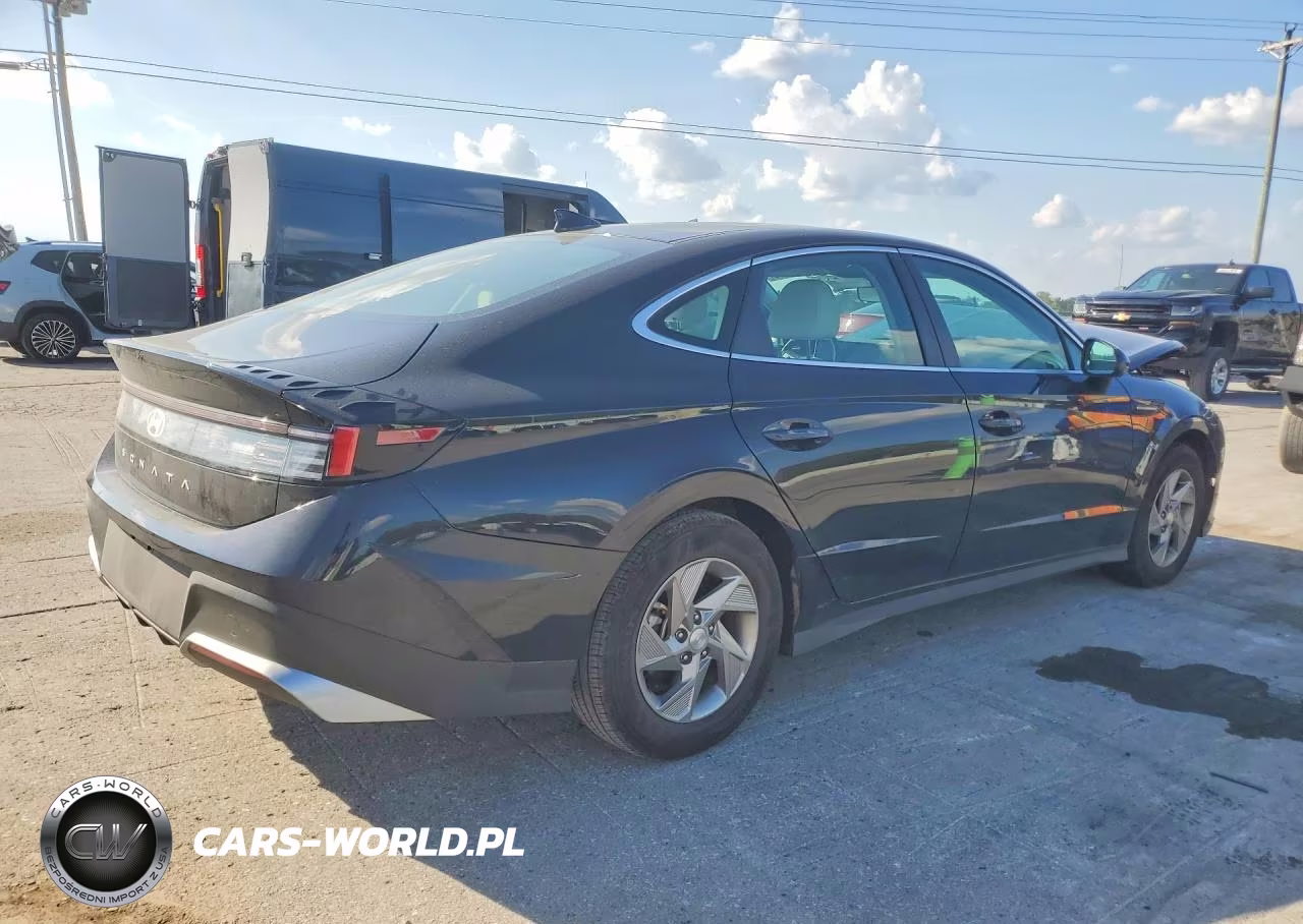 2026 Hyundai Sonata Se VIN:KMHL24JA3TA564001 - 3