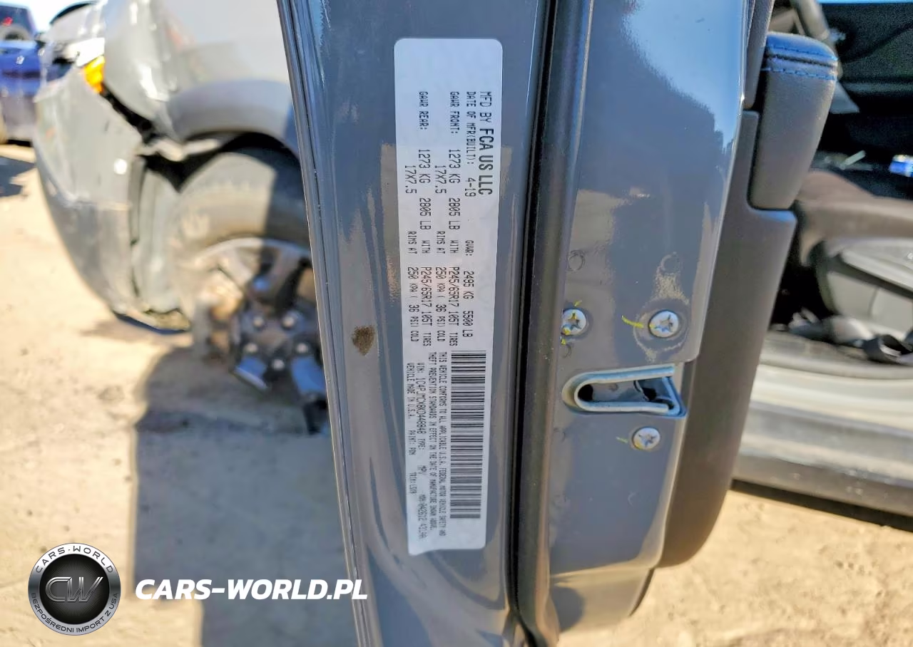 2019 Jeep Cherokee Latitude VIN:1C4PJMCX8KD448848 - 13