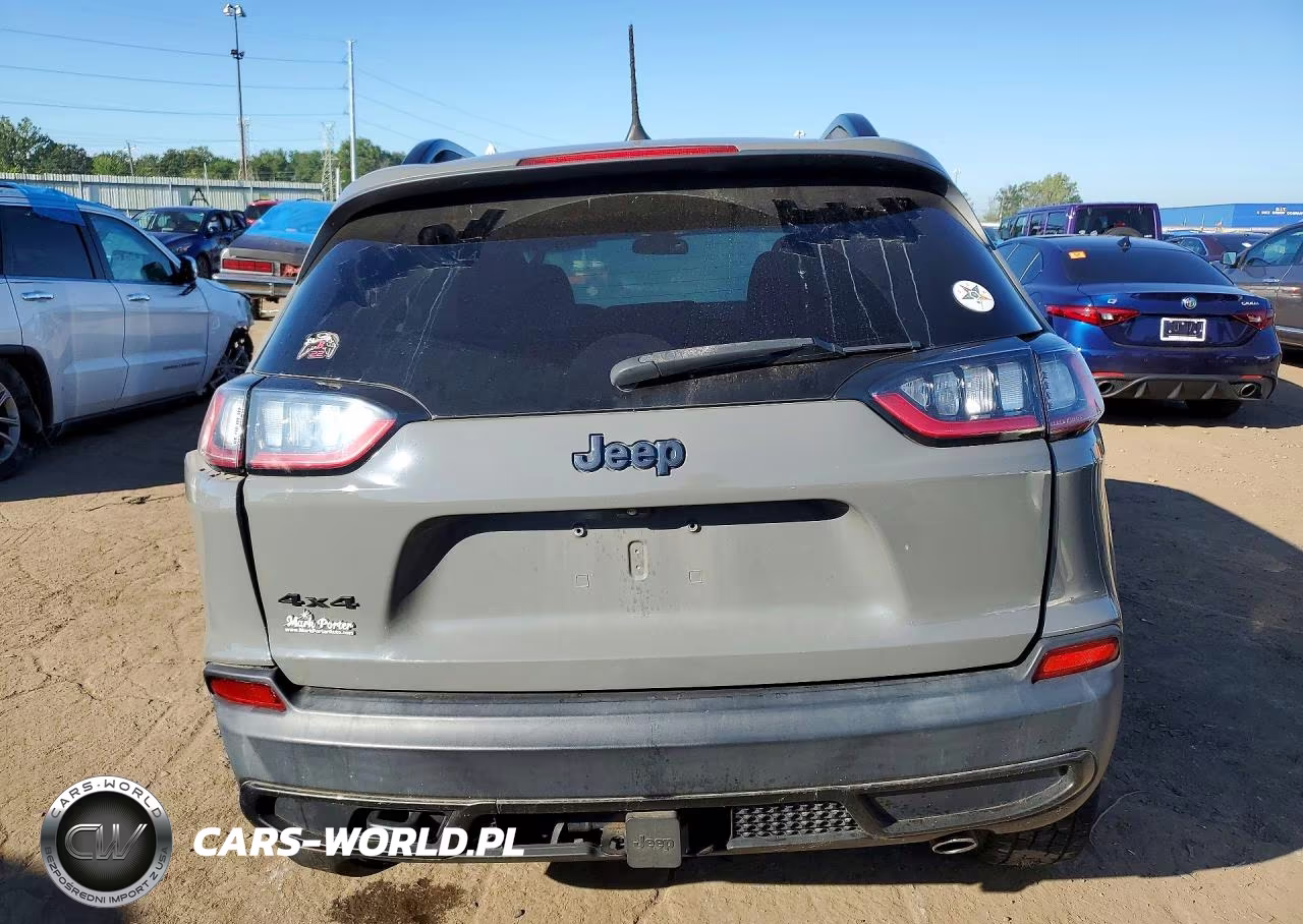 2019 Jeep Cherokee Latitude VIN:1C4PJMCX8KD448848 - 6