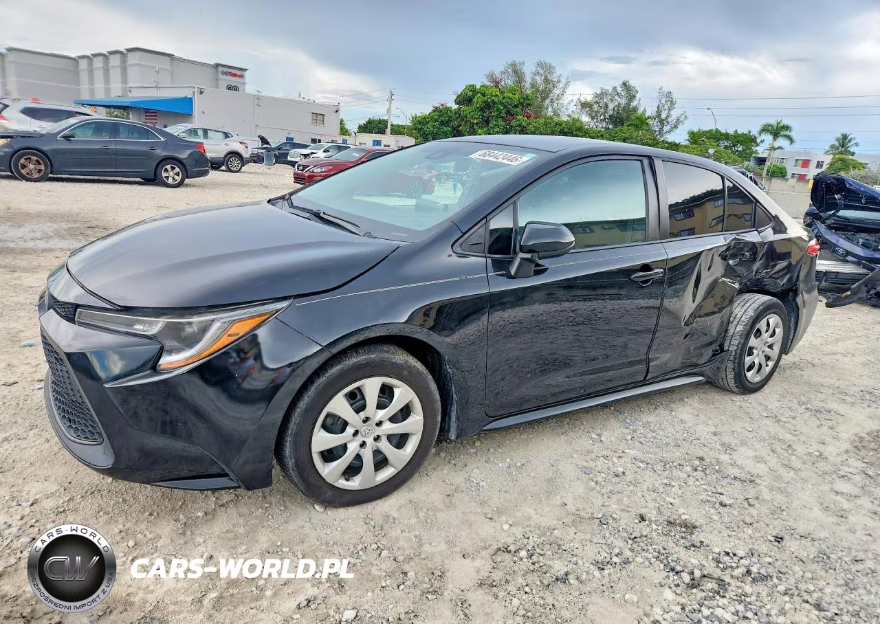 2022 Toyota Corolla Le – zdjęcie 1 z 12