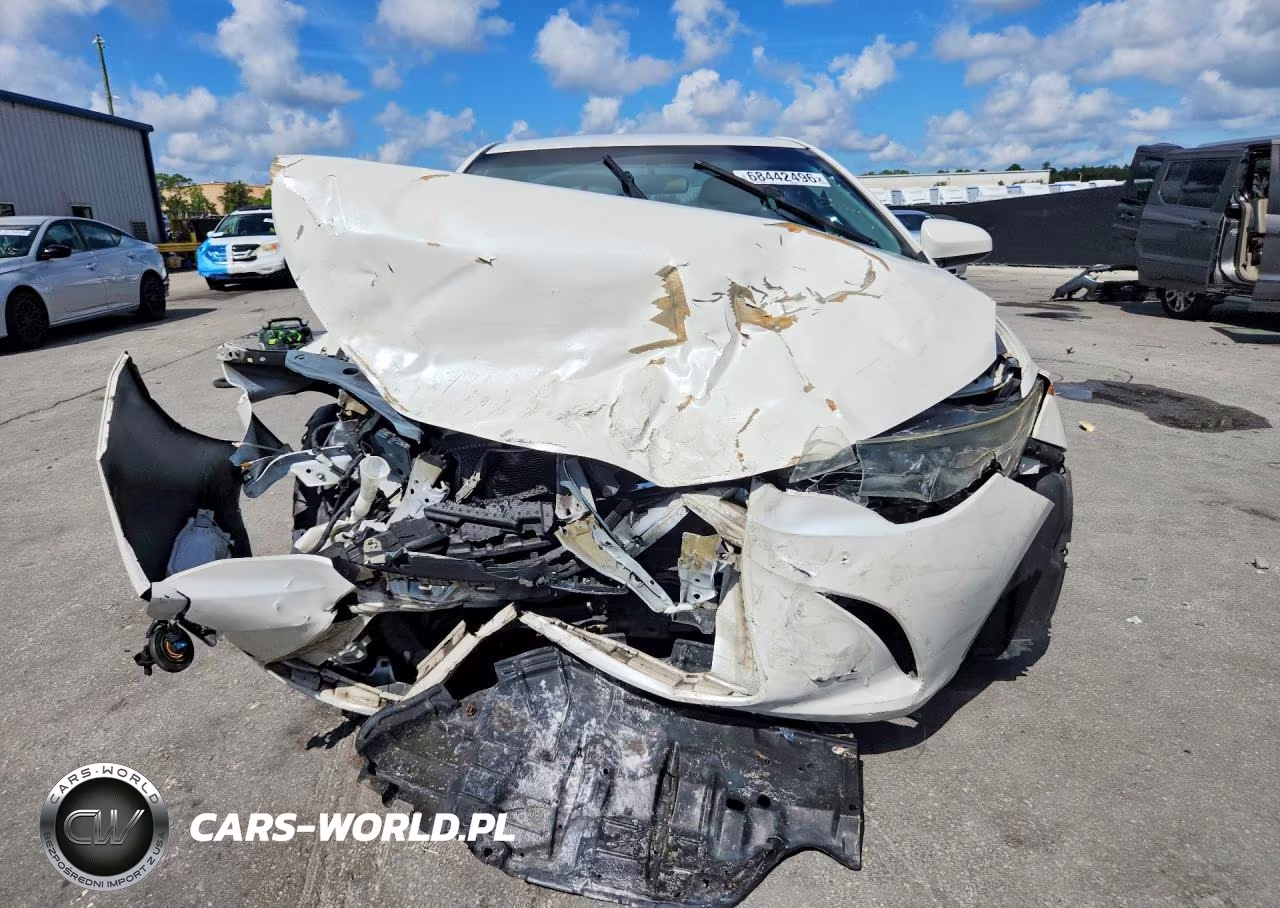 2017 Toyota Camry Se VIN:4T1BF1FK4HU296405 - 5