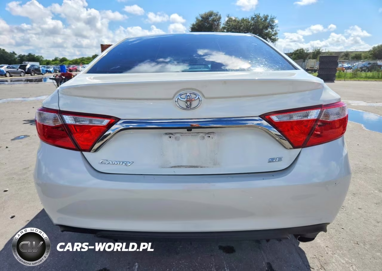 2017 Toyota Camry Se VIN:4T1BF1FK4HU296405 - 6