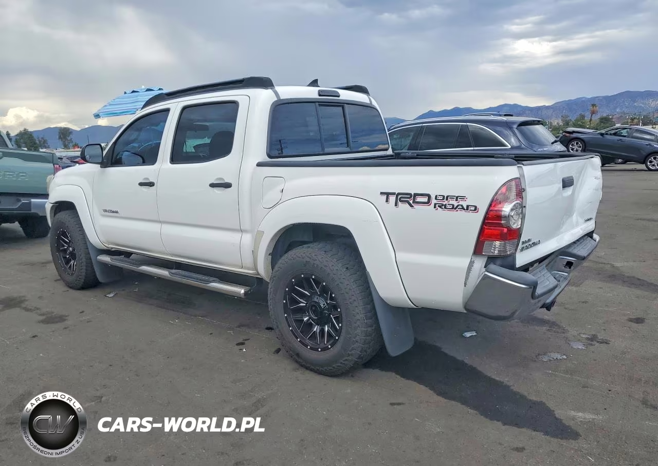 2015 Toyota Tacoma Double Cab Prerunner VIN:3TMJU4GN7FM180357 - 2
