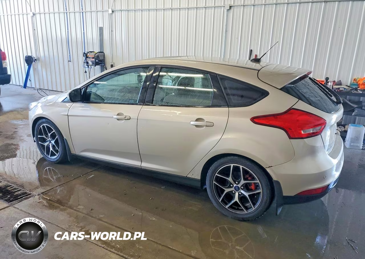 2017 Ford Focus Sel VIN:1FADP3M23HL228729 - 2