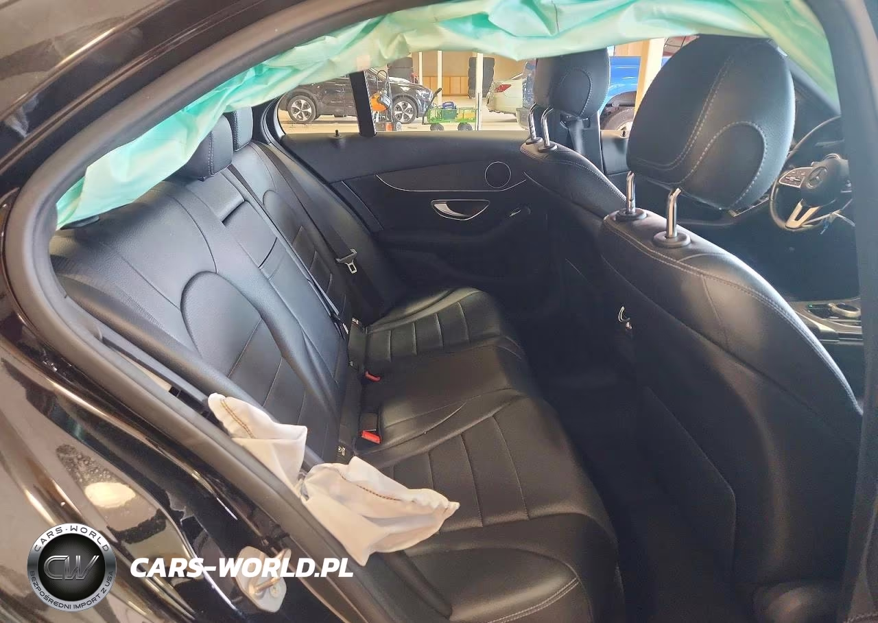 2019 Mercedes-Benz C 300 4Matic VIN:55SWF8EB6KU308374 - 10