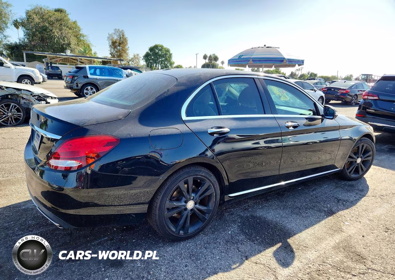 2016 Mercedes-Benz C 300 VIN:55SWF4JB5GU098565 - 3