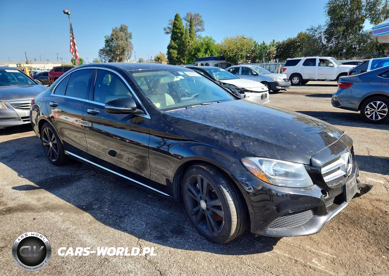 2016 Mercedes-Benz C 300 VIN:55SWF4JB5GU098565 - 4