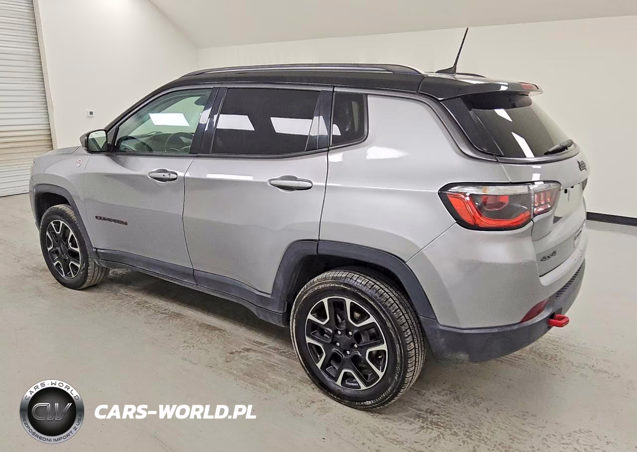 2019 Jeep Compass Trailhawk VIN:3C4NJDDB7KT817073 - 2