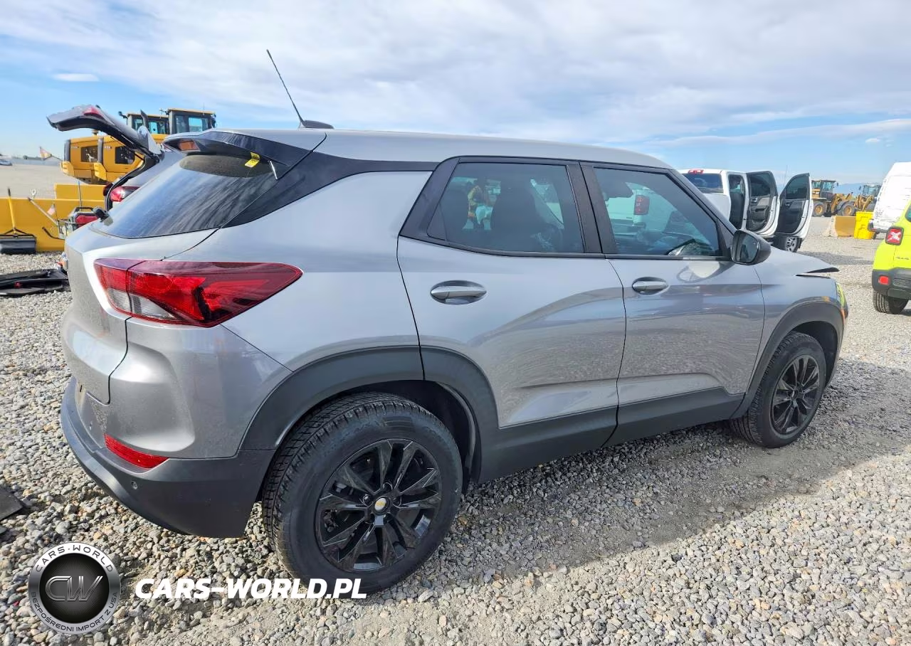 2023 Chevrolet Trailblazer Ls VIN:KL79MMS24PB094106 - 3