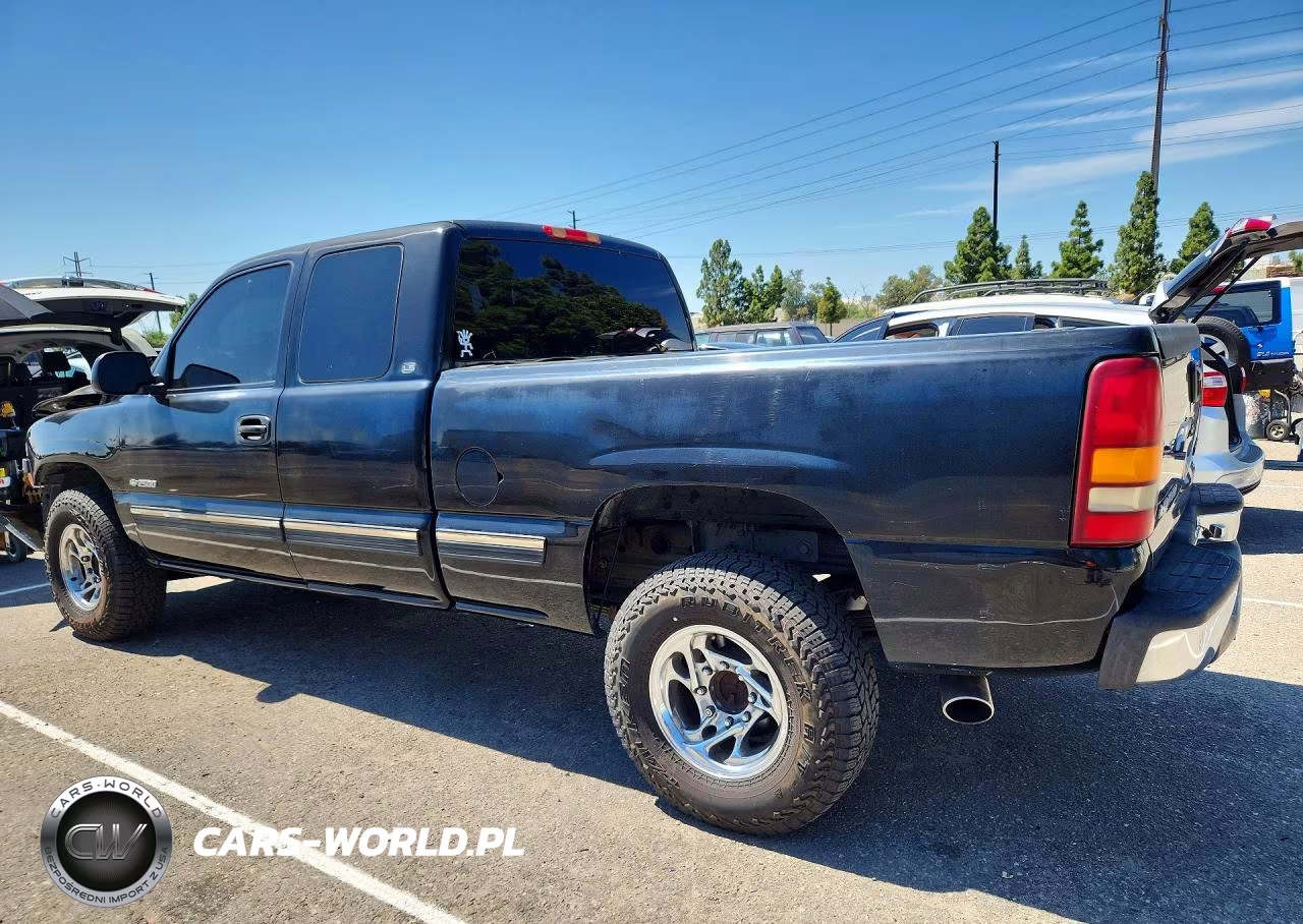 1999 Chevrolet Silverado C2500 VIN:1GCFC29U3XZ142349 - 2