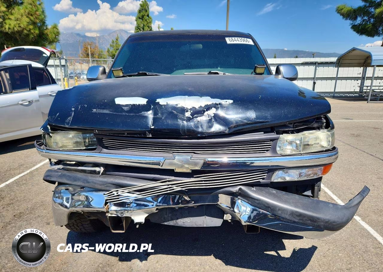 1999 Chevrolet Silverado C2500 VIN:1GCFC29U3XZ142349 - 5