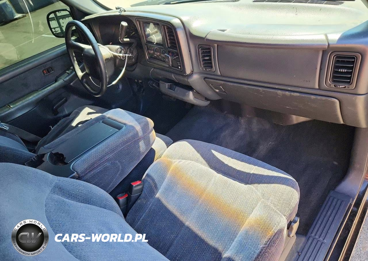 1999 Chevrolet Silverado C2500 VIN:1GCFC29U3XZ142349 - 8