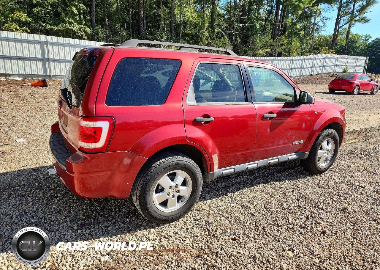 2008 Ford Escape Xlt VIN:1FMCU03148KA88214 - 3