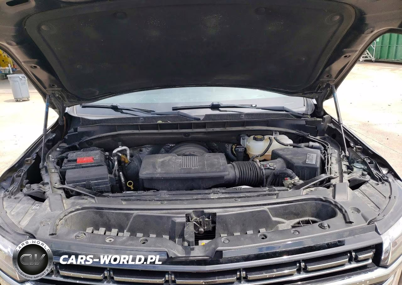 2021 Chevrolet Suburban C1500 Rst VIN:1GNSCEKD4MR390753 - 12