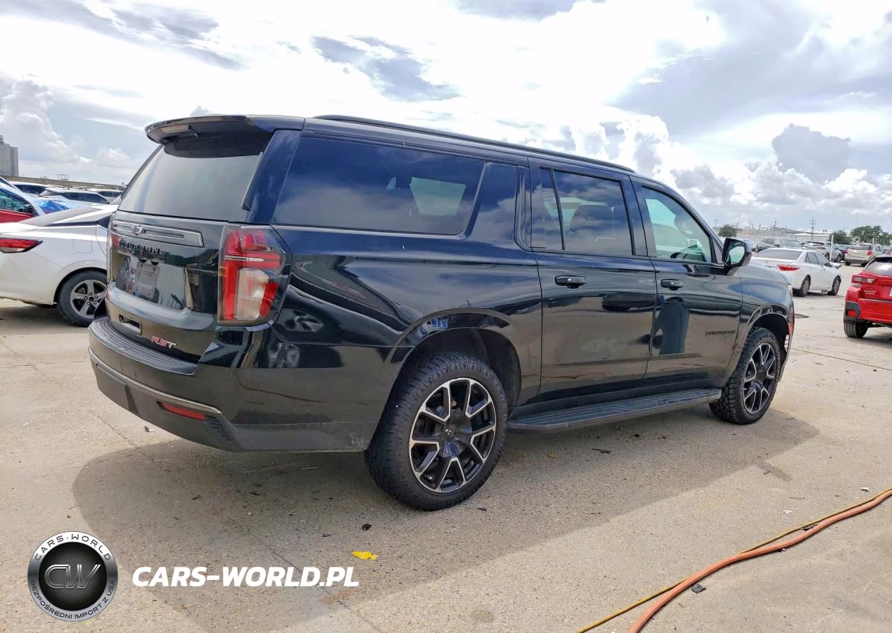 2021 Chevrolet Suburban C1500 Rst VIN:1GNSCEKD4MR390753 - 3