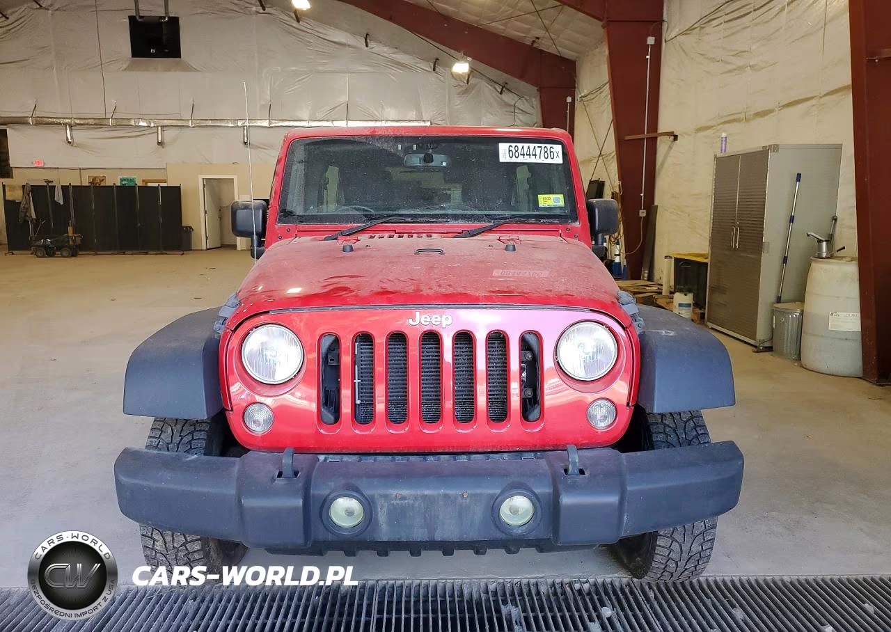 2014 Jeep Wrangler Unlimited Sport VIN:1C4BJWKG3EL301578 - 5