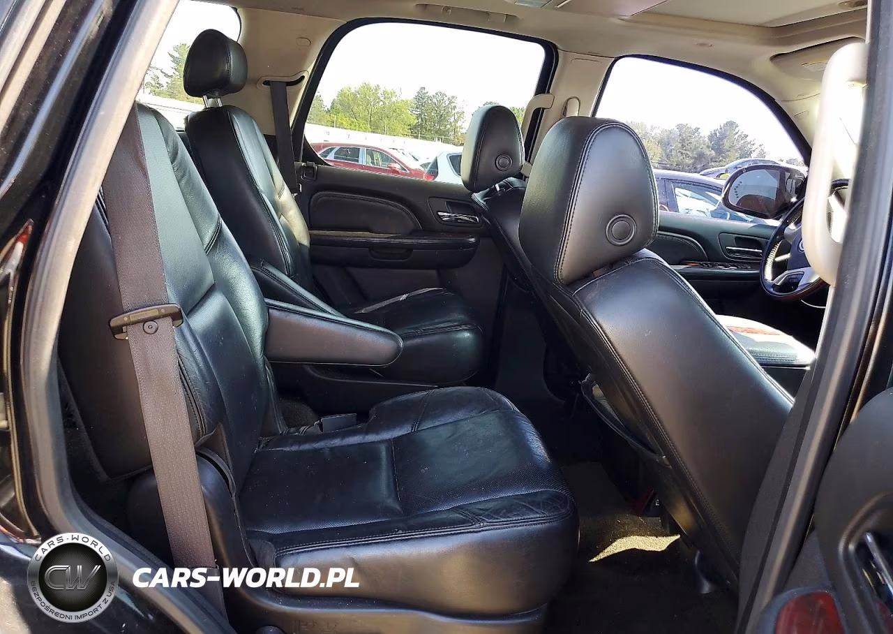 2008 Cadillac Escalade Luxury VIN:1GYFK63868R111601 - 11