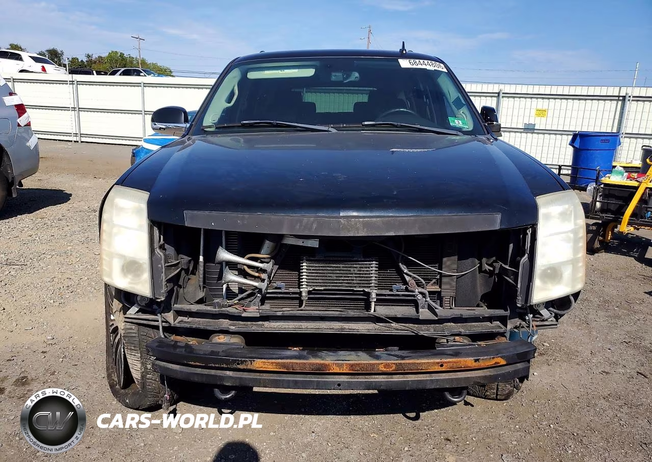 2008 Cadillac Escalade Luxury VIN:1GYFK63868R111601 - 5