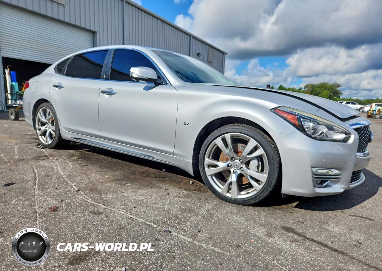 2015 Infiniti Q70L 3.7 VIN:JN1BY1PPXFM601866 - 4