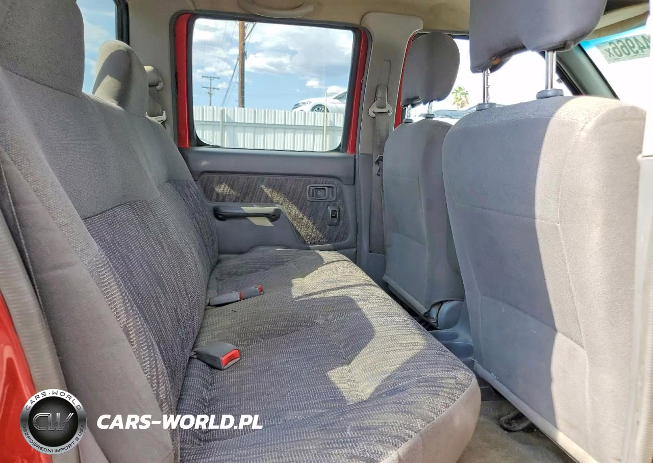 2000 Nissan Frontier Xe VIN:1N6ED27T8YC362512 - 10
