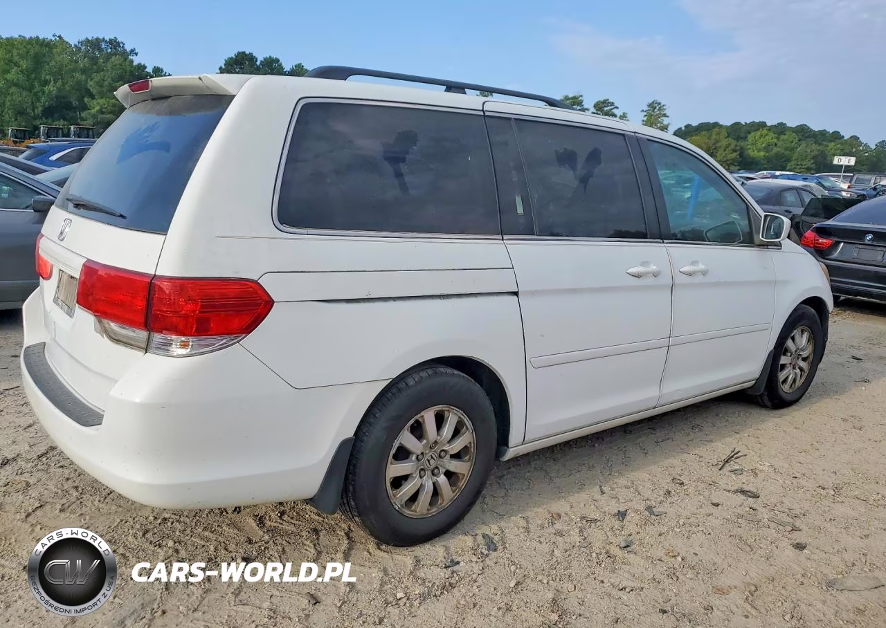 2010 Honda Odyssey Exl VIN:5FNRL3H76AB082174 - 3