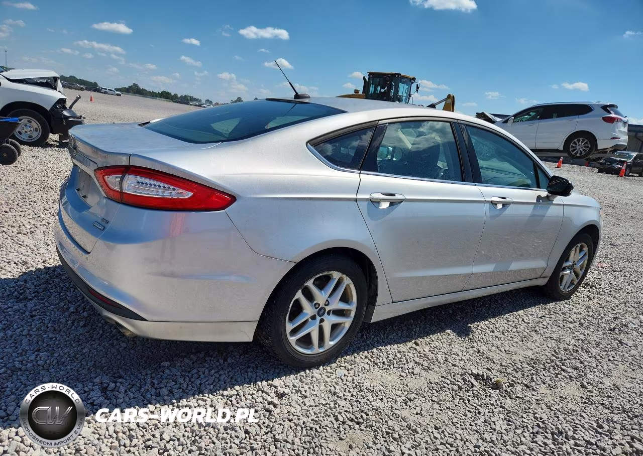 2013 Ford Fusion Se VIN:3FA6P0HR3DR257125 - 3
