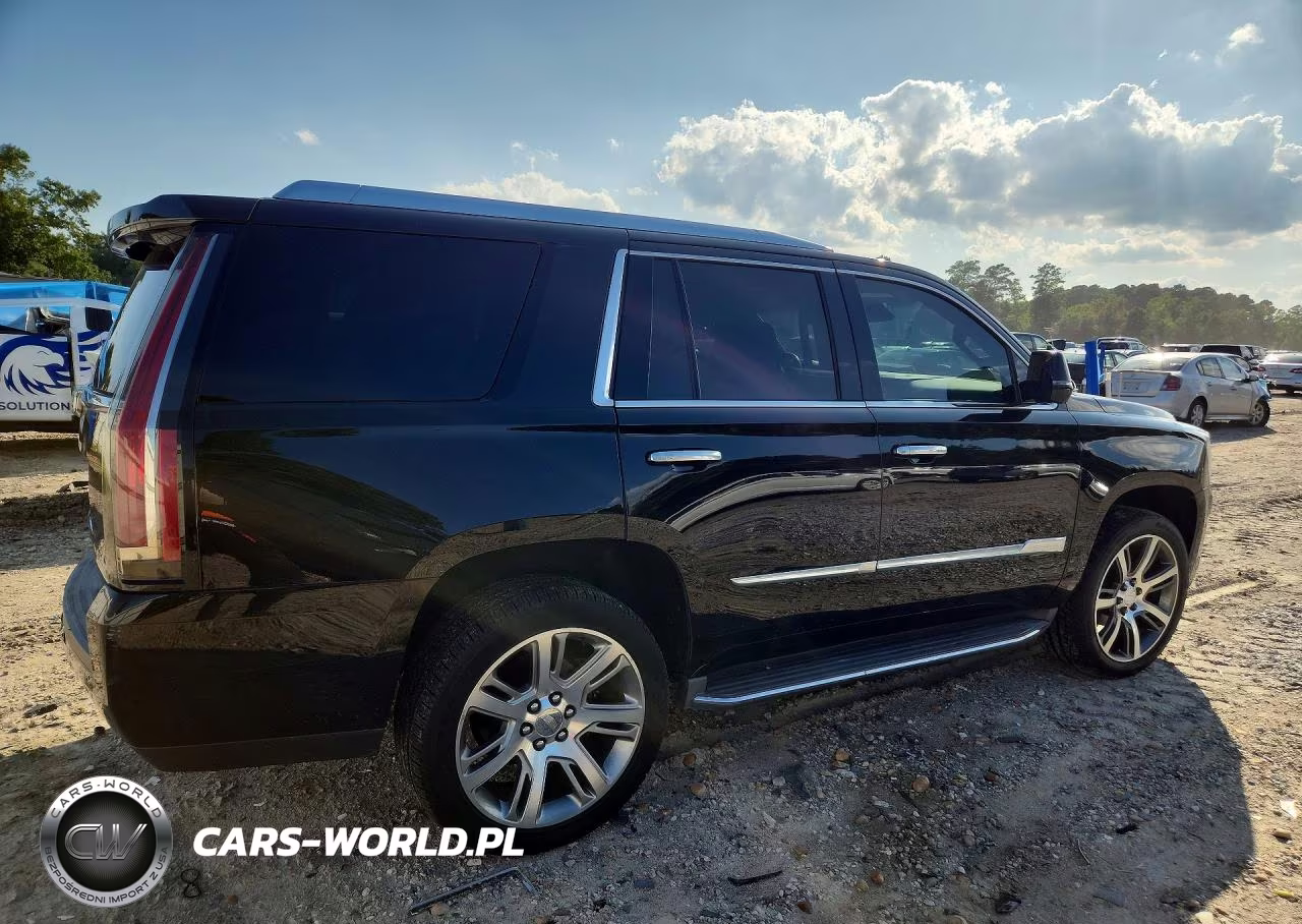 2015 Cadillac Escalade Luxury VIN:1GYS4MKJ2FR712275 - 3
