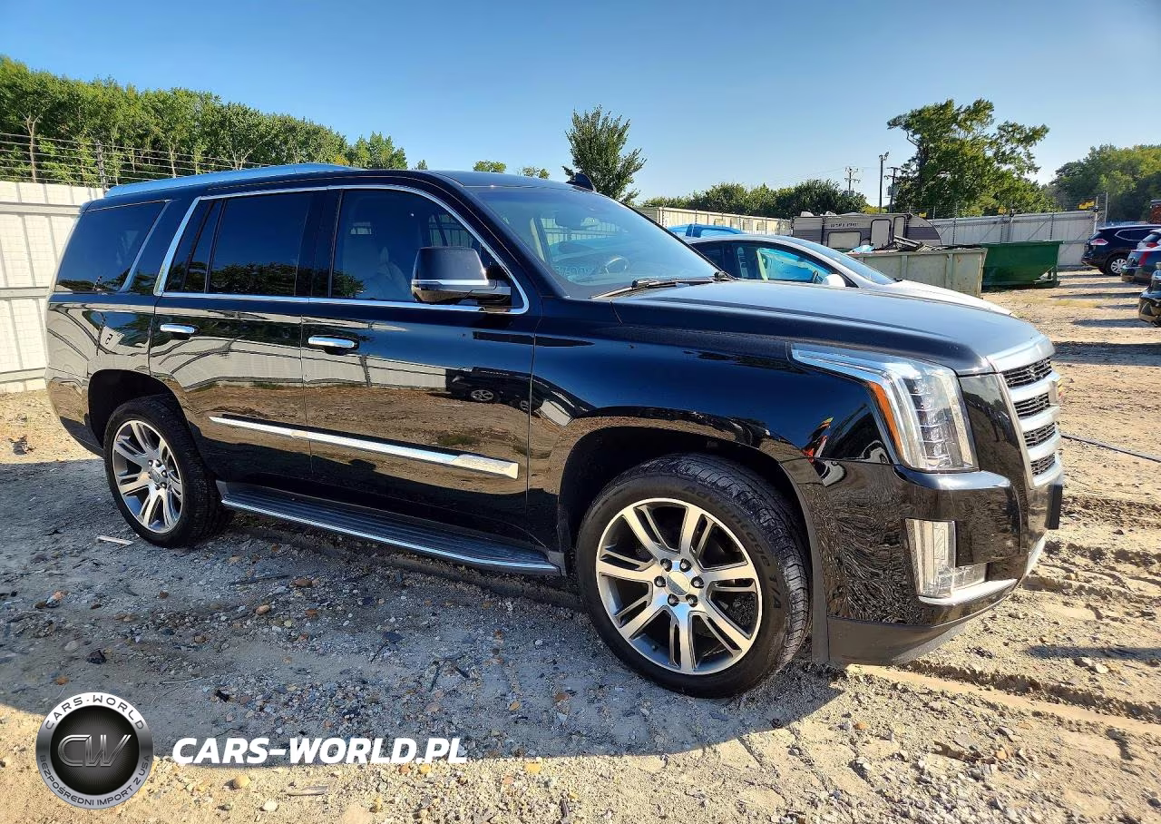 2015 Cadillac Escalade Luxury VIN:1GYS4MKJ2FR712275 - 4