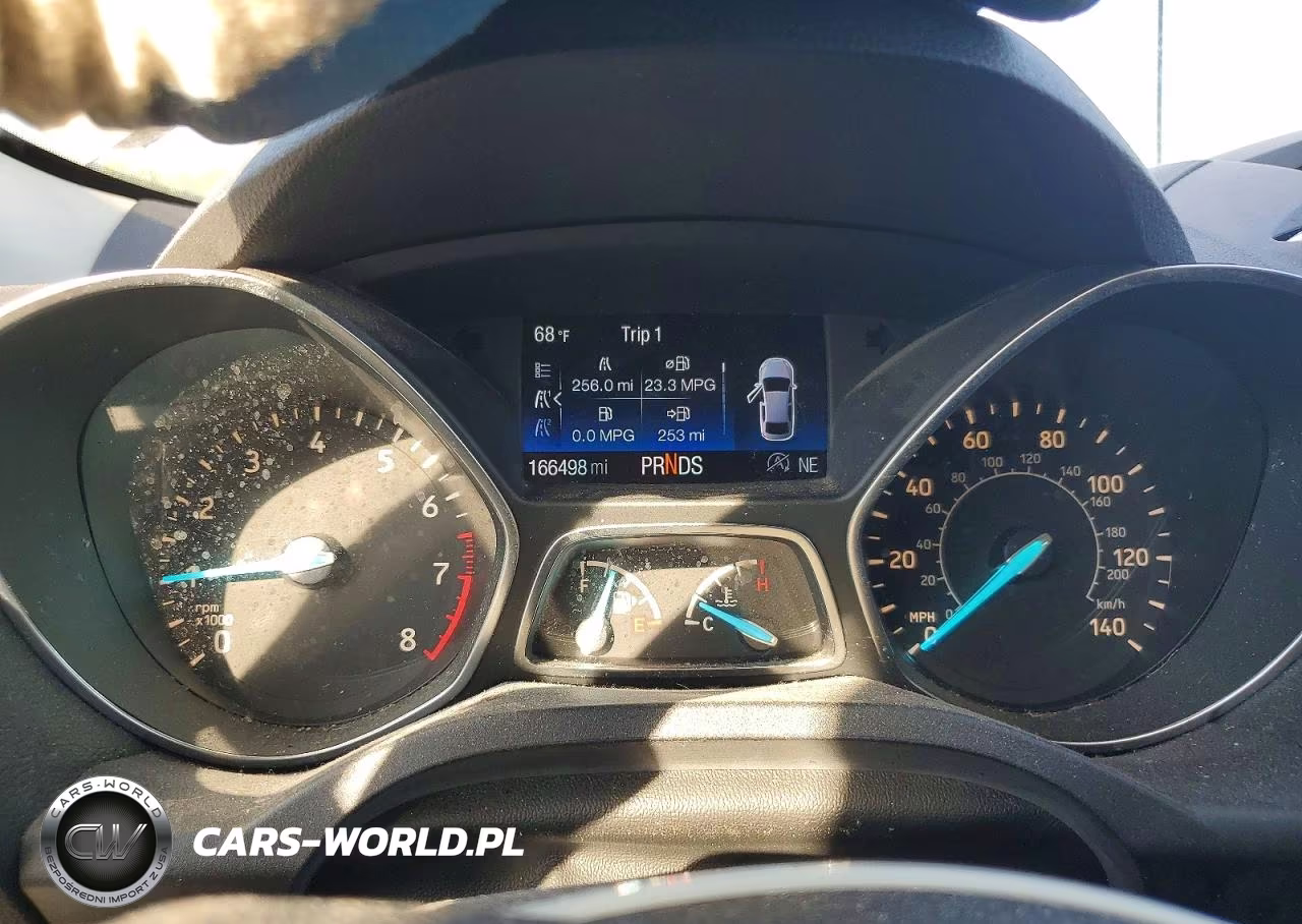 2017 Ford Escape Se VIN:1FMCU9GD4HUC61548 - 9