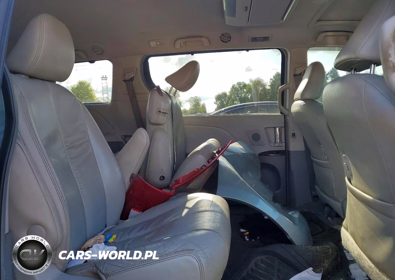 2011 Toyota Sienna Xle 8-Passenger VIN:5TDYK3DC7BS050672 - 10