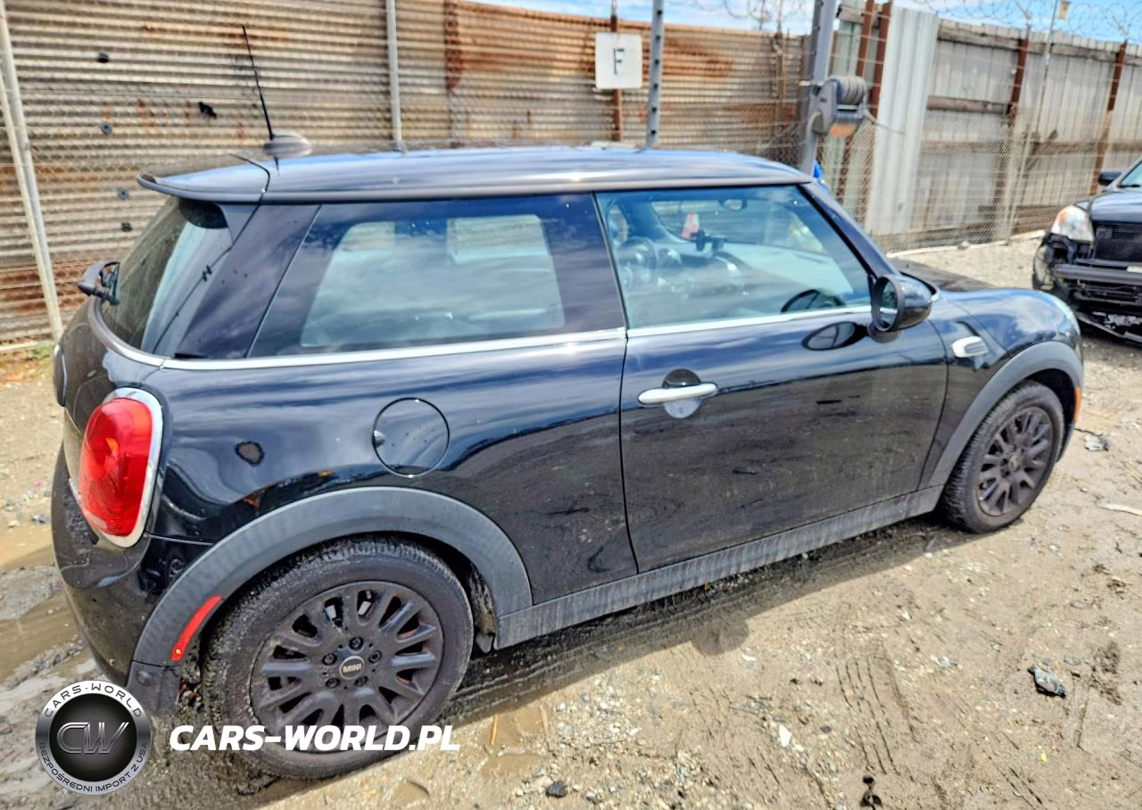 2016 Mini Cooper VIN:WMWXP5C51G3B76238 - 3