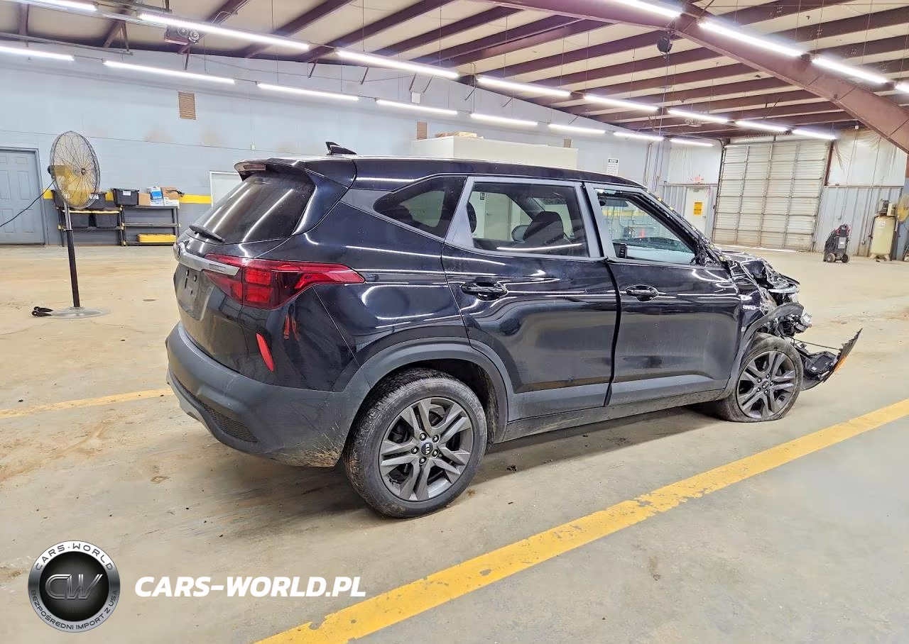 2021 Kia Seltos Lx VIN:KNDEPCAAXM7046538 - 3