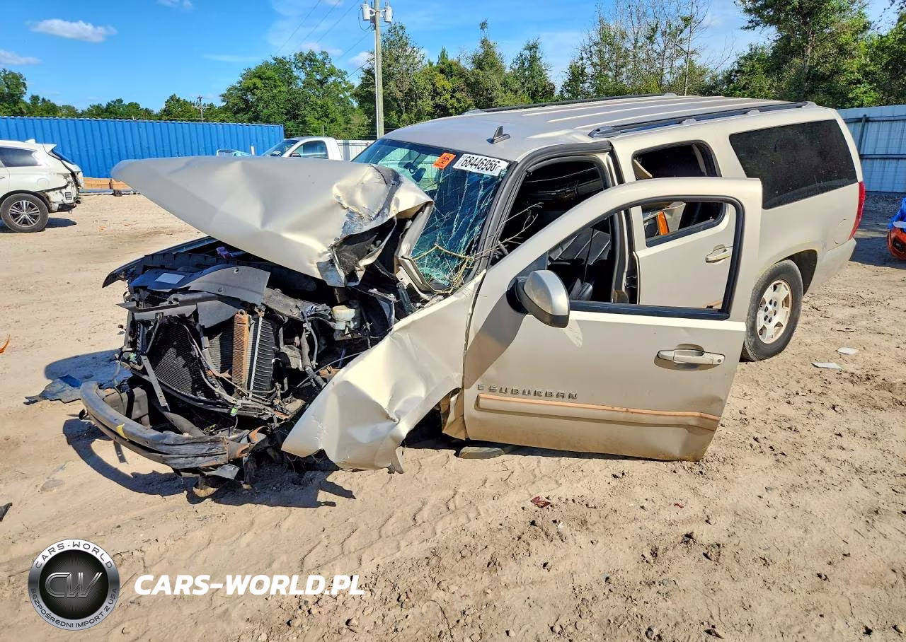2007 Chevrolet Suburban C1500 VIN:1GNFC16057J326077 - 1