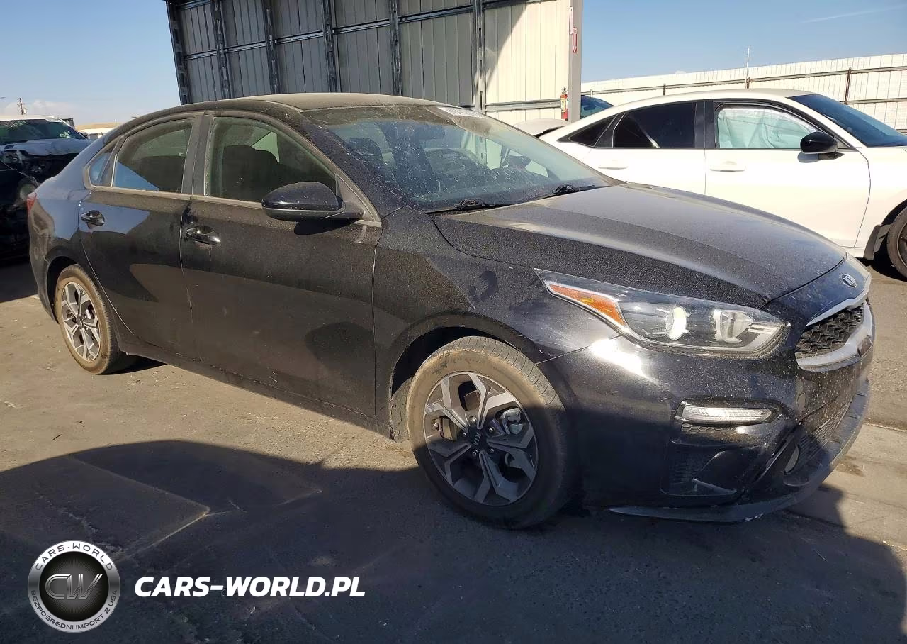 2020 Kia Forte Lxs VIN:3KPF24AD6LE228013 - 4