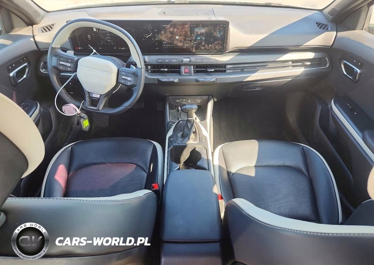 2025 Kia K4 Gt Line VIN:3KPFW4DE3SE153410 - 8