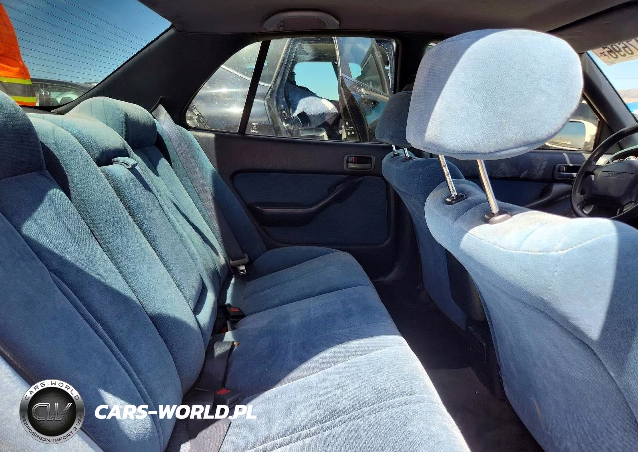 1992 Toyota Camry Le V6 VIN:4T1VK12E4NU006488 - 10