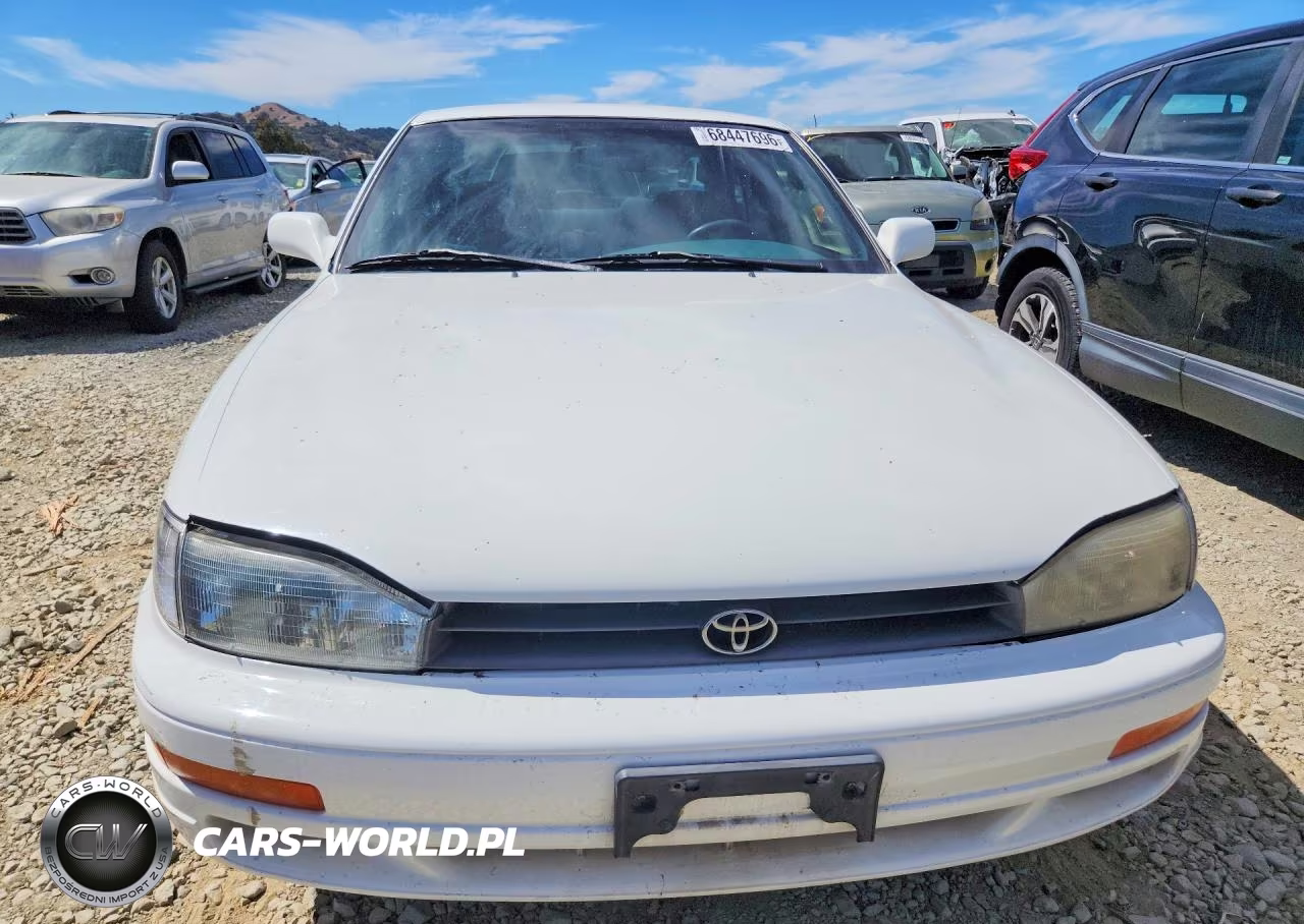 1992 Toyota Camry Le V6 VIN:4T1VK12E4NU006488 - 5