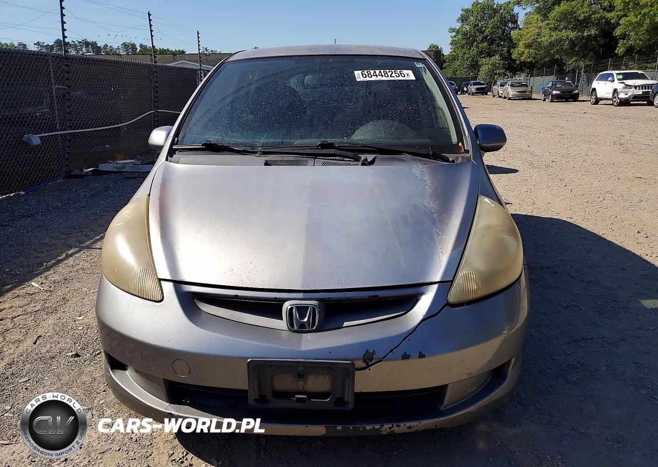 2008 Honda Fit VIN:JHMGD38428S023564 - 5