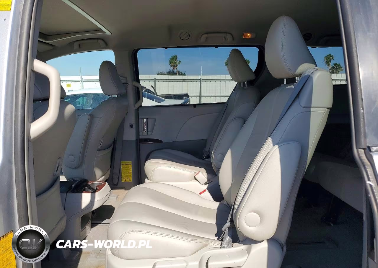 2014 Toyota Sienna Xle 7-Passenger VIN:5TDDK3DC5ES080661 - 11