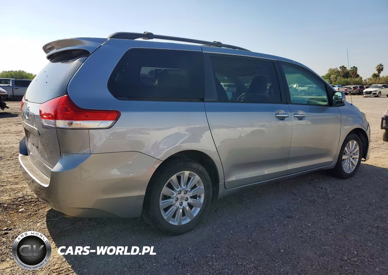 2014 Toyota Sienna Xle 7-Passenger VIN:5TDDK3DC5ES080661 - 3