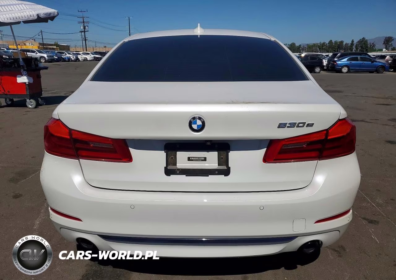 2019 BMW 530E VIN:WBAJA9C55KB392684 - 6